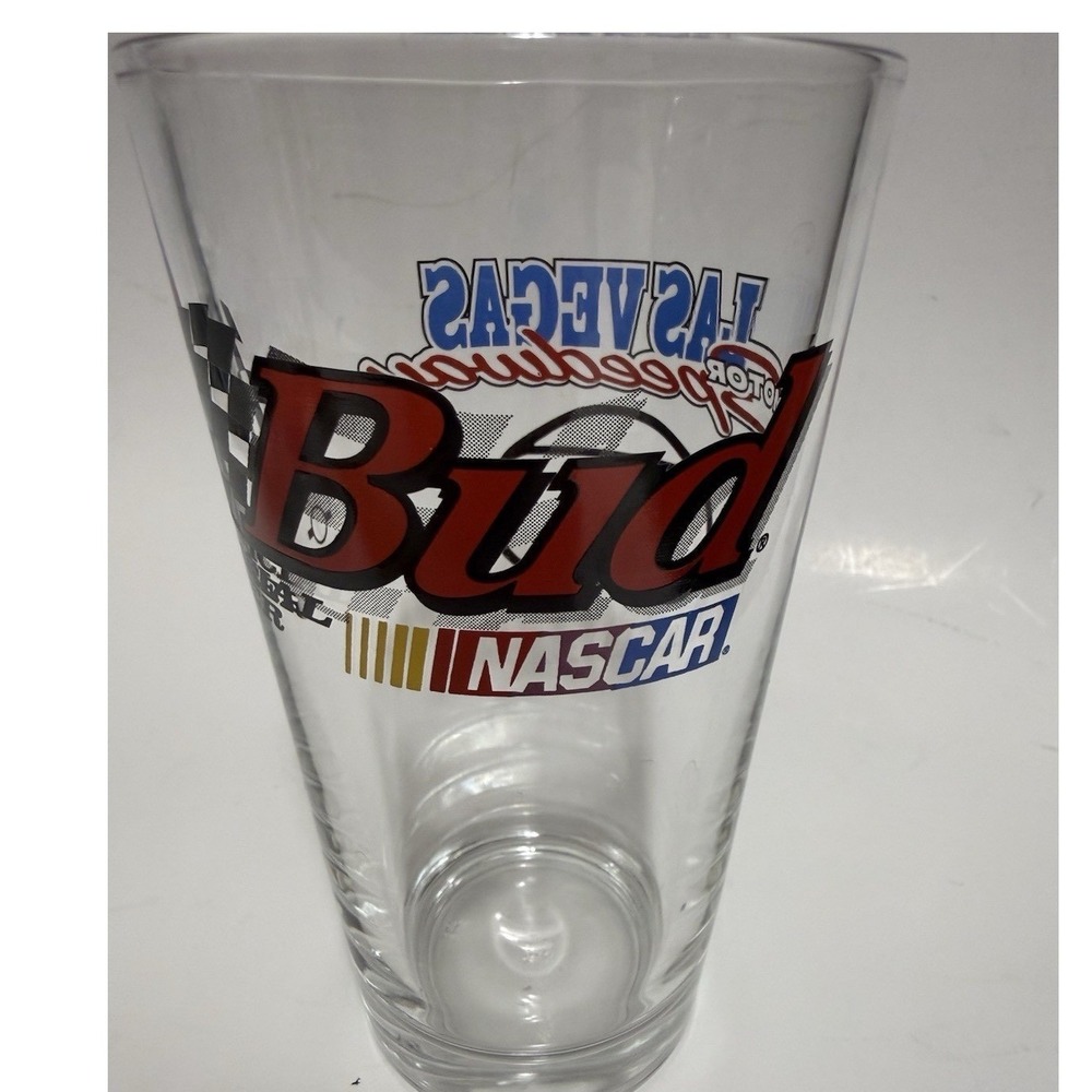 Budweiser NASCAR Las Vegas Motor Speedway Pint Glass Clear Racing Barware